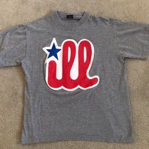 "ill" Phillies shirt